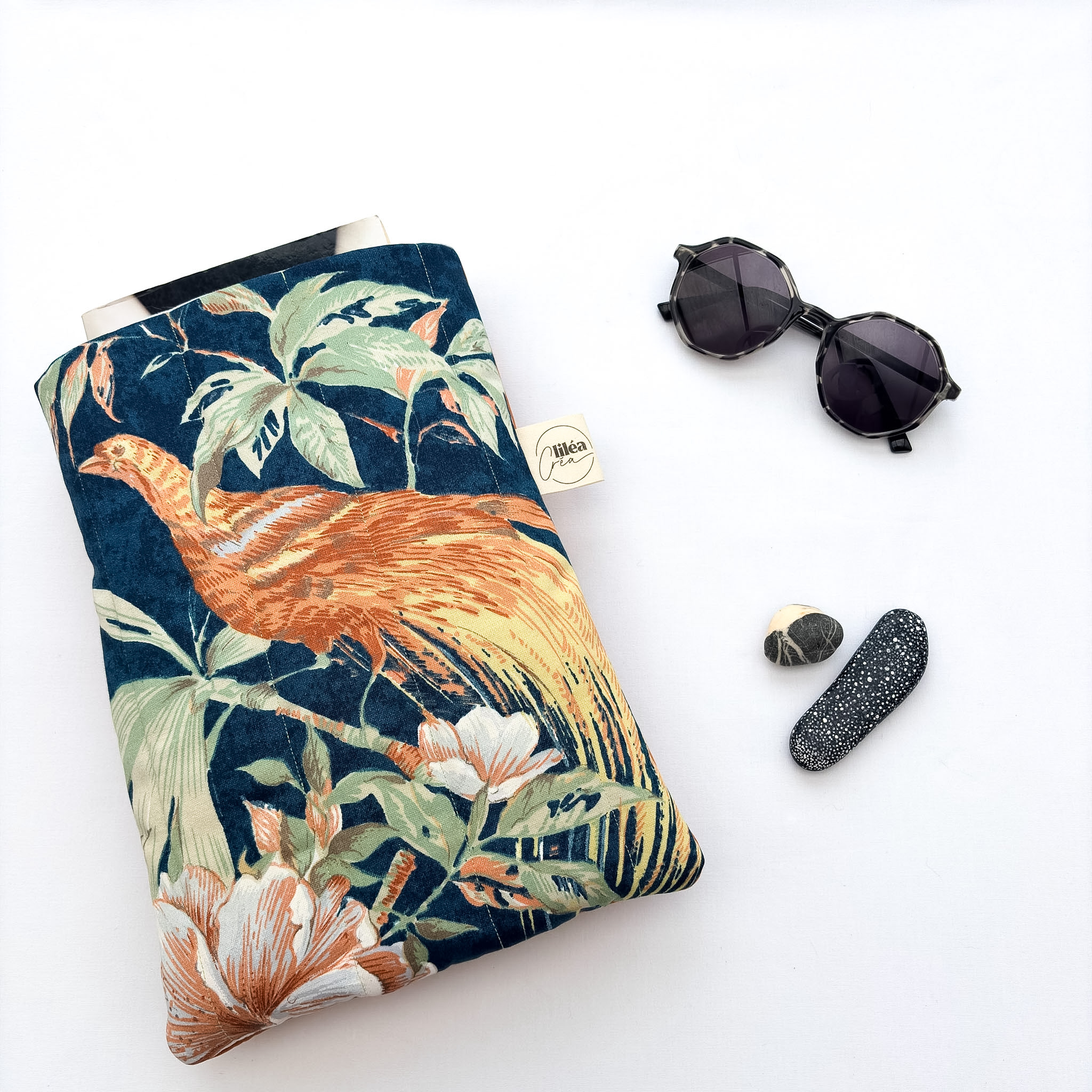 pochette livre lilea modele sauvage 4 pochette livre liléa modèle sauvage avec livre et accessoires