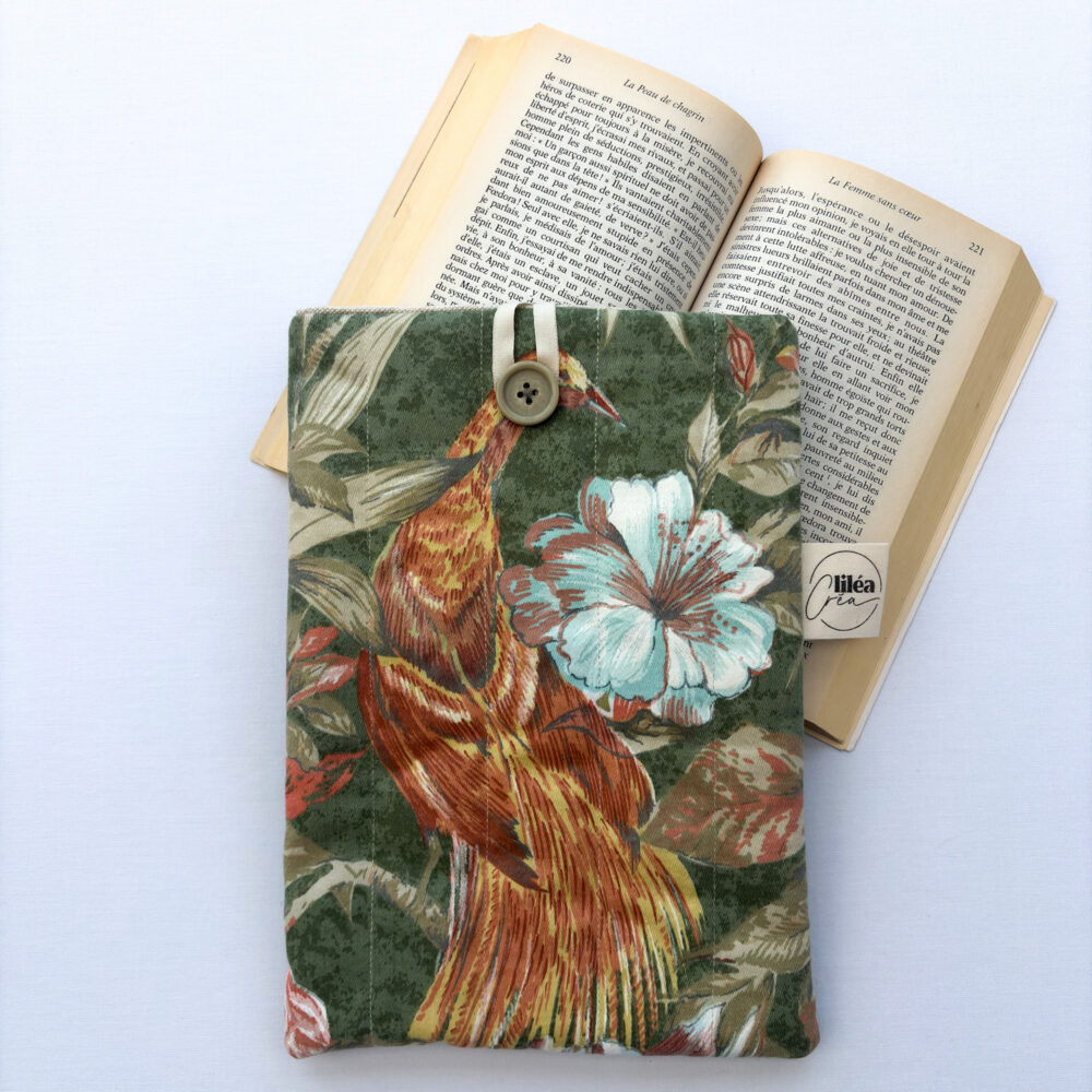 pochette livre mona modèle flamboyant photo principale