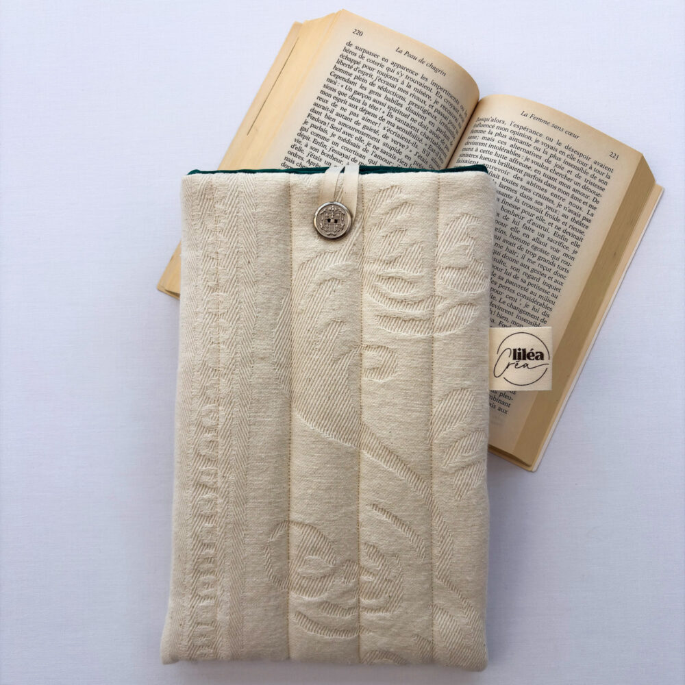 pochette livre mona modèle précieux photo principale