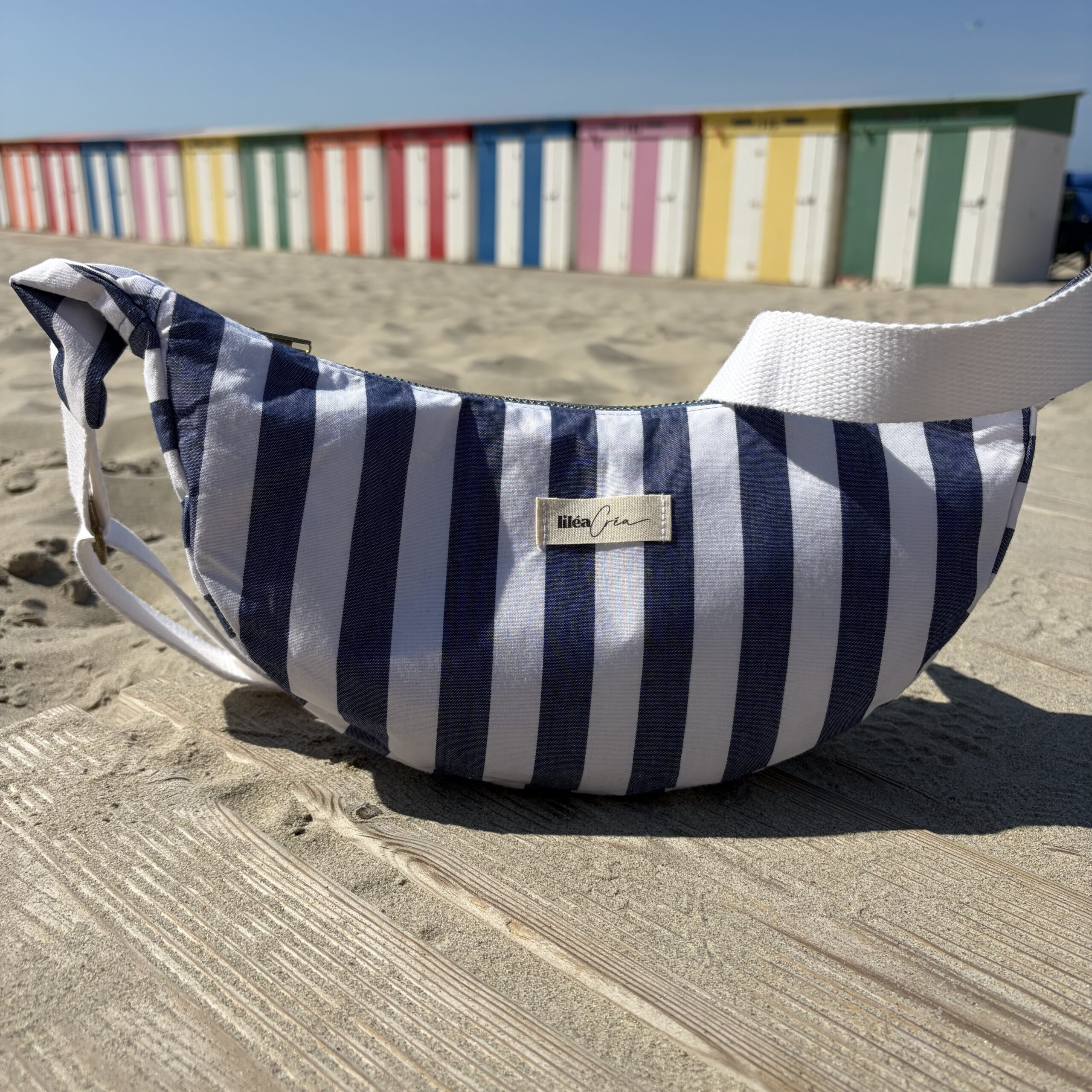sac marcelle modele marin 5 sac demi lune marcelle modèle marin sur la plage