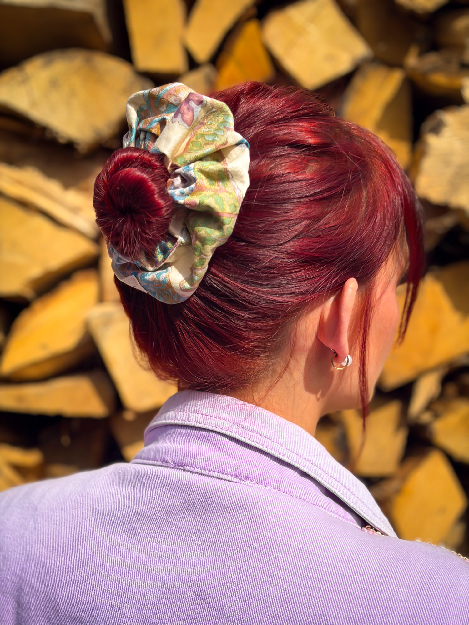 chouchou isaline modele arabesques 2 chouchou isaline modèle arabesques vue porté chignon